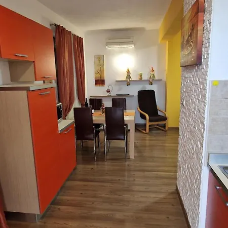 Fantazija Apartment *