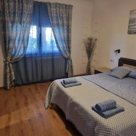 Fantazija - Local Host Appartement *