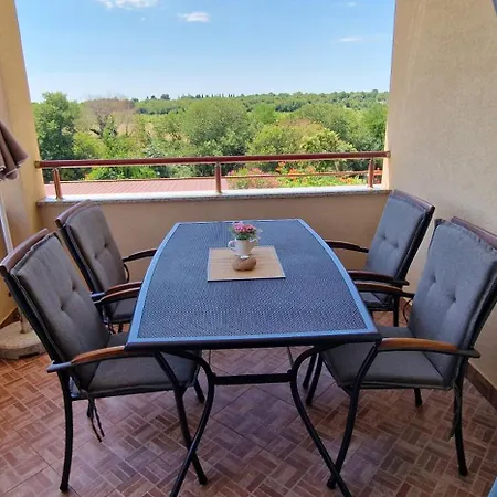 Apartman Fantazija - Local Host