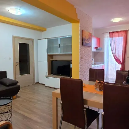 Fantazija - Local Host Appartement *